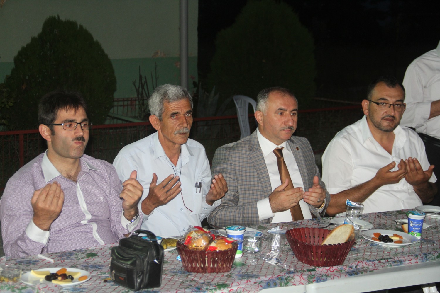 Üregil Mahallesi Iftar programi 
