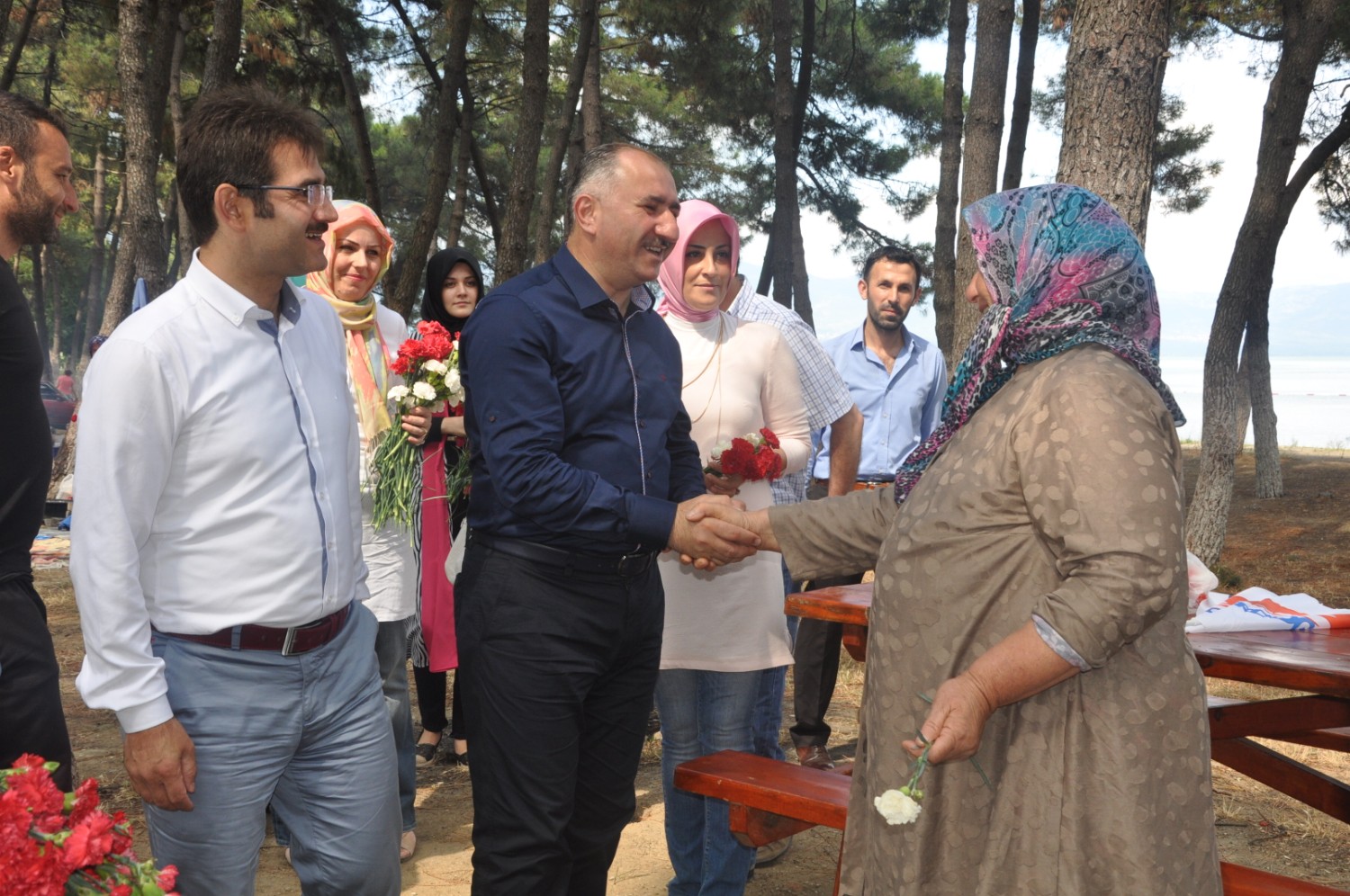 Belediye Baskani Neset Çaglayan Cumhurbaskanligi Seçimlerinde Recep Tayyip Erdogan Için Destek Istedi 