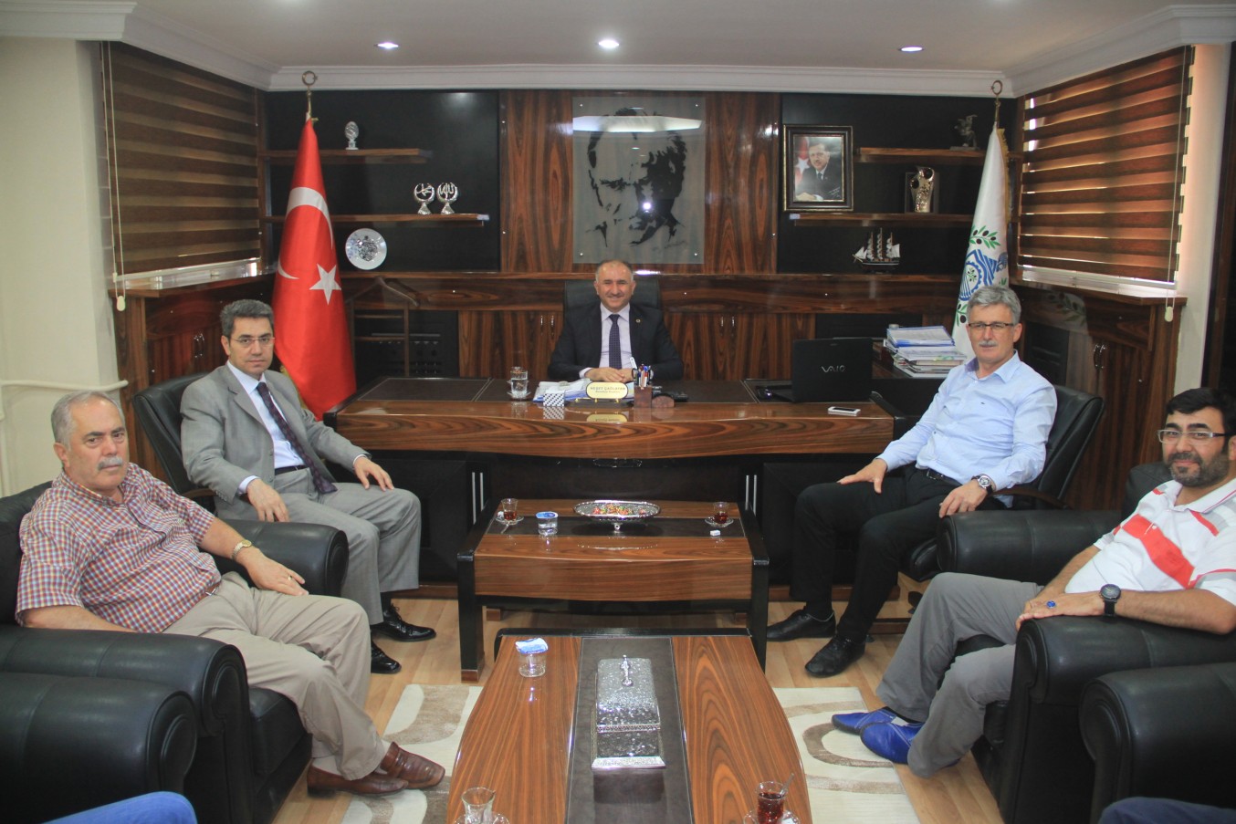 Gölcük Yönetimi Belediye Baskani Neset Çaglayan'i Makaminda Ziyaret Etti 