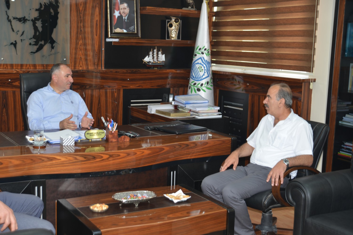 Mudanya’da Belediye Baskani Hayri Türkyilmaz Belediye Baskani Neset Çaglayan'i Ziyaret Etti 