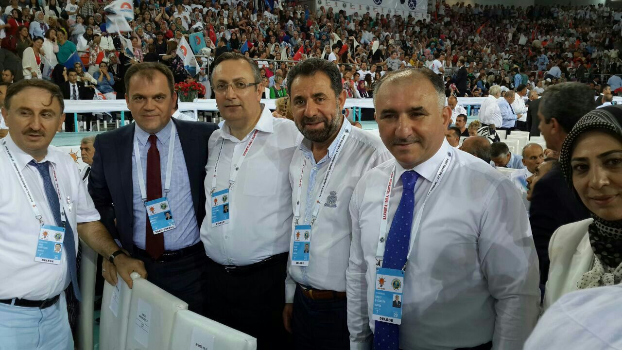 Belediye Baskani Neset Çaglayan Ak Parti 1. Olaganüstü Kongresine Katildi 