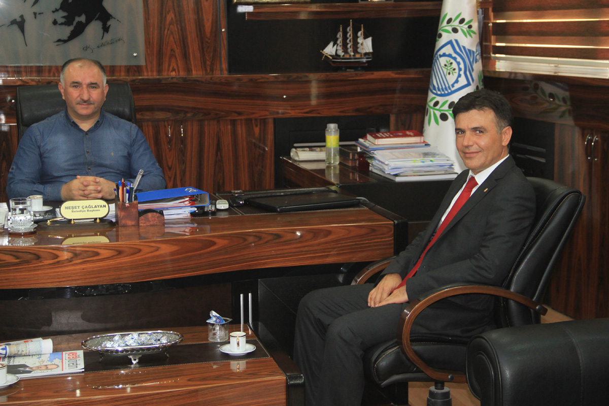 Ziraat Bankasi Orhangazi Subesi’nin yeni Müdürü Hilmi Abi Belediye Baskani Neset Çaglayan'i Makaminda Ziyaret Etti 