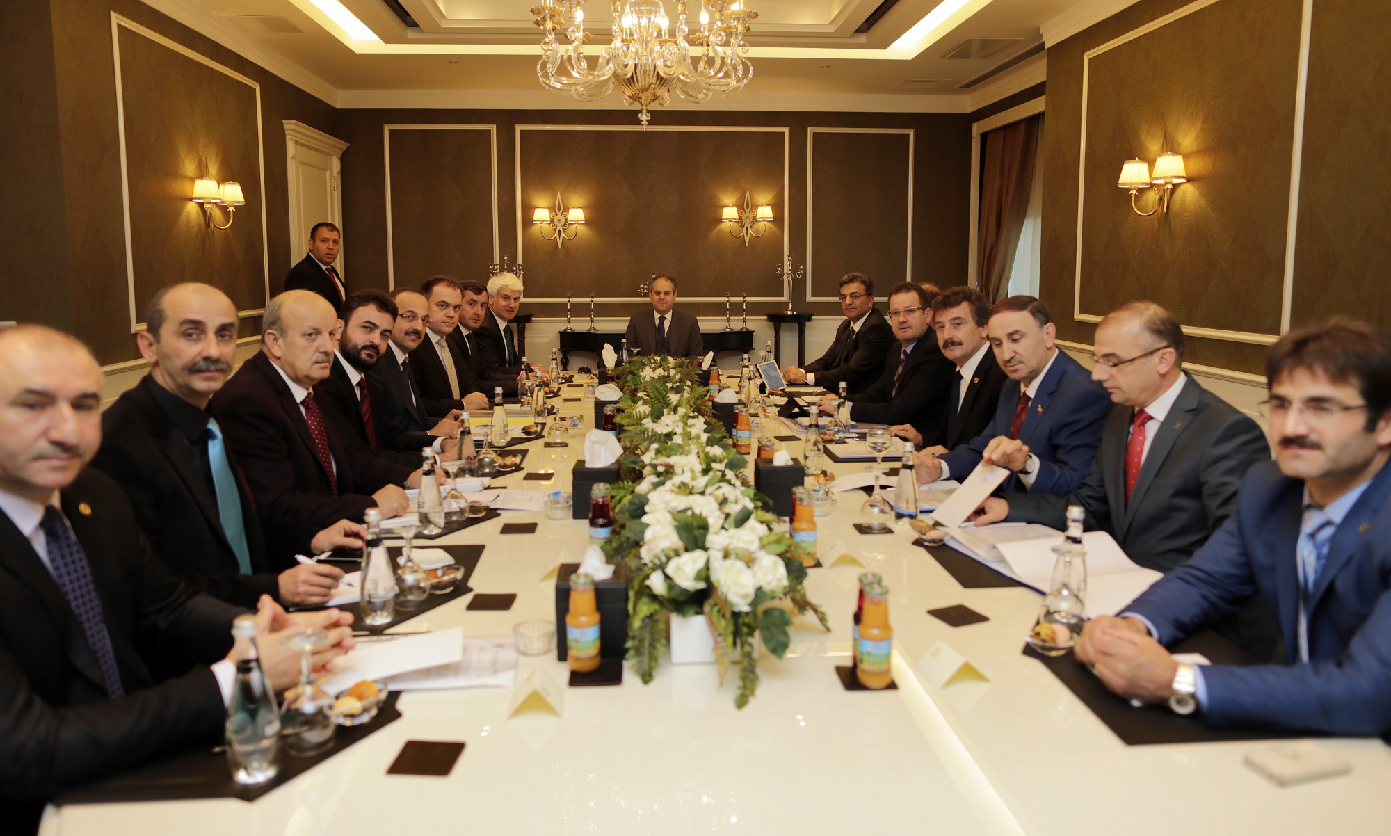 Bediye Baskani Neset Çaglayan, Ankara'da Gençlik ve Spor Bakani Akif Çagatay Kiliç Ile Bir Araya Geldi 