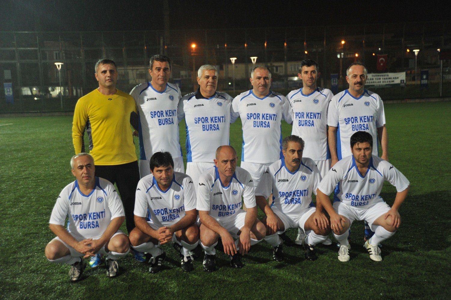 Belediye Baskani Neset Çaglayan Söhretler Karmasinda Oynadi 