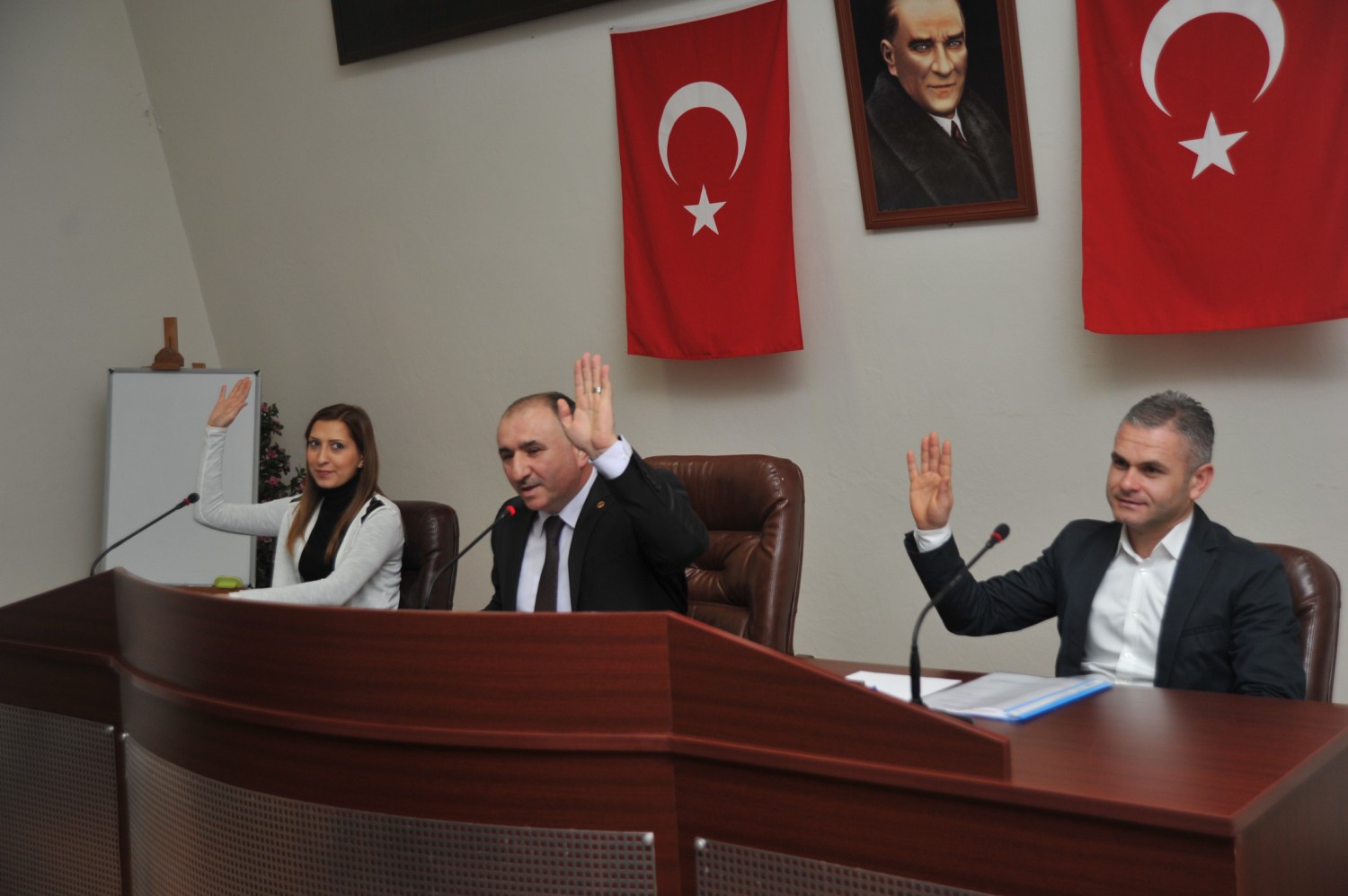 Orhangazi Belediyesi 2014 Yilinin Son Belediye Meclis Toplantisini Gerçeklestirdi 