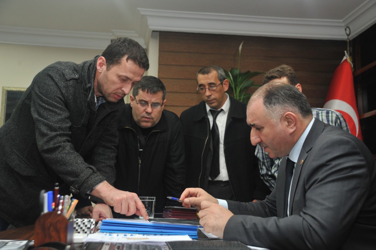 Yeniköy Için Tarihi Öneme Sahip Çalismalarin Ilk Görüsmesi Belediye Baskani Neset Çaglayan’in Makaminda Yapildi 