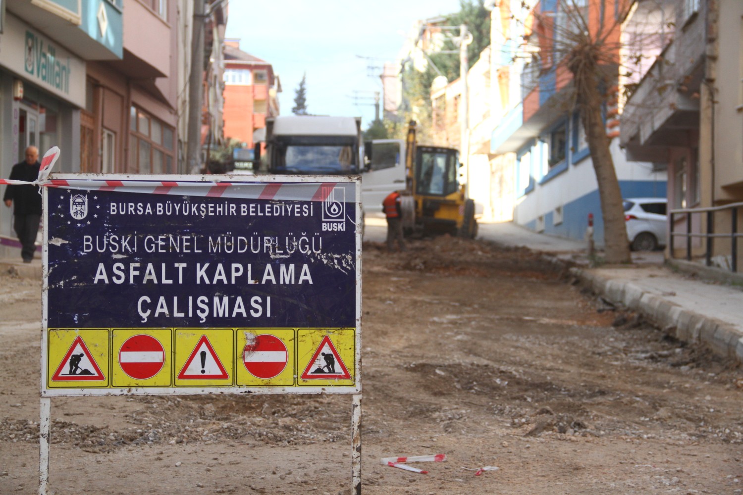 Asfalt Çalismalari Basladi 