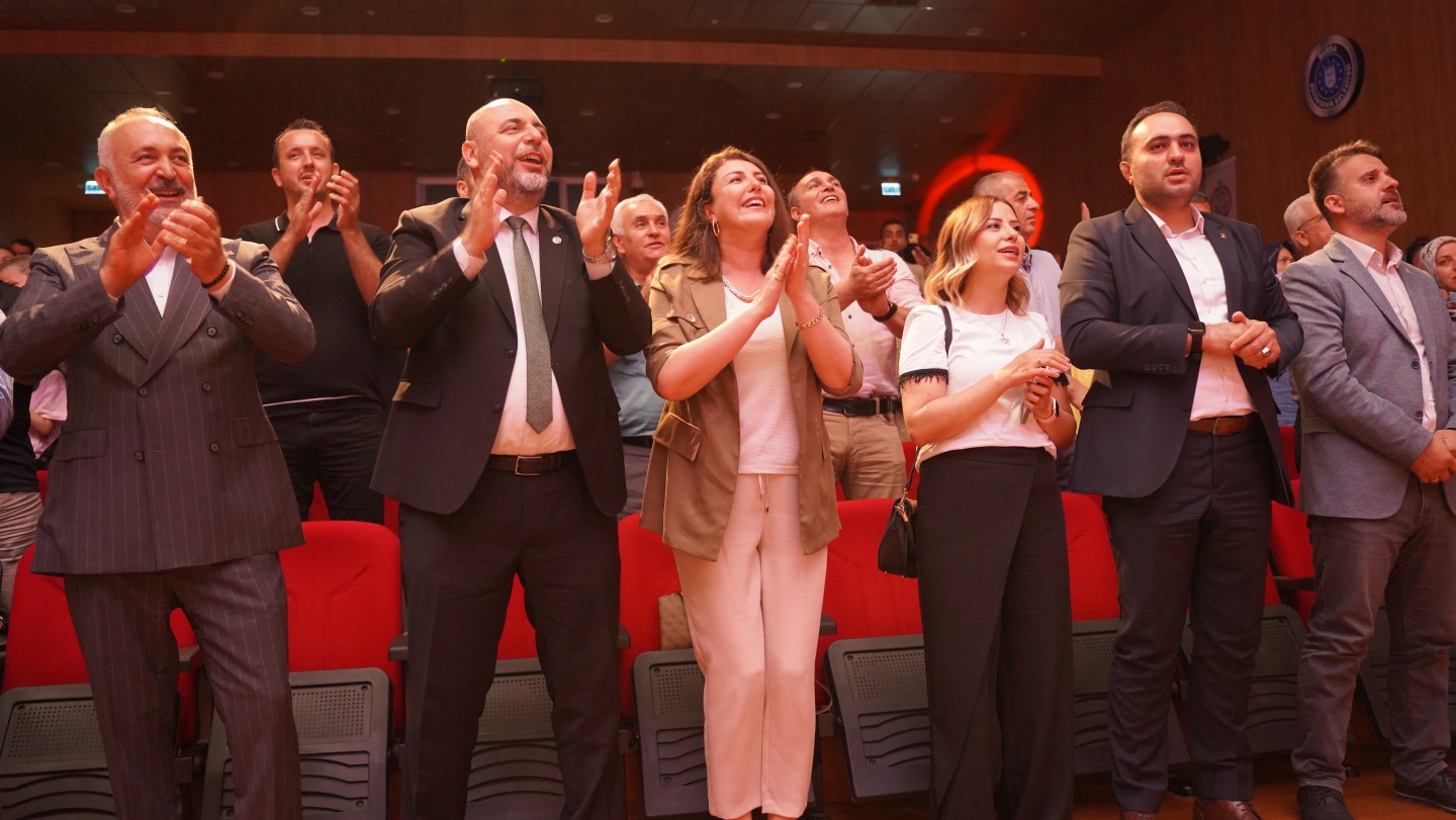 Kurtuluş Etkinlikleri İlk Gün Startı Yücel Arzen Konseri İle Verildi