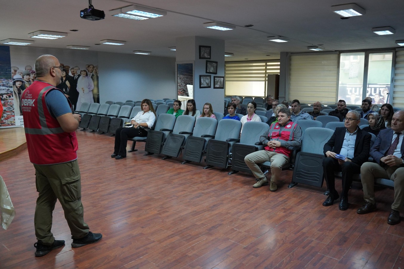 OBAK ’tan Belediye Personeline Afet Eğitimi