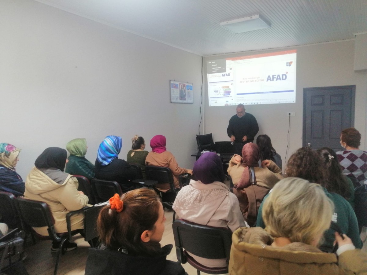 OBAK’tan ADEM Kursiyerlerine Afet Bilinçlendirme Eğitimi