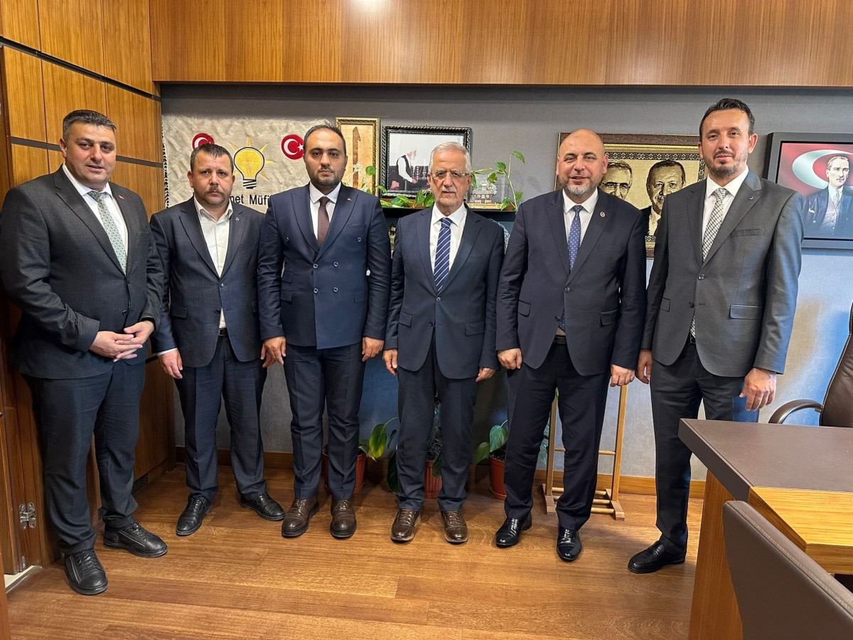 Orhangazi Belediye Başkanı Bekir Aydın’dan Gazi Meclis’te Yoğun Ziyaret Trafiği