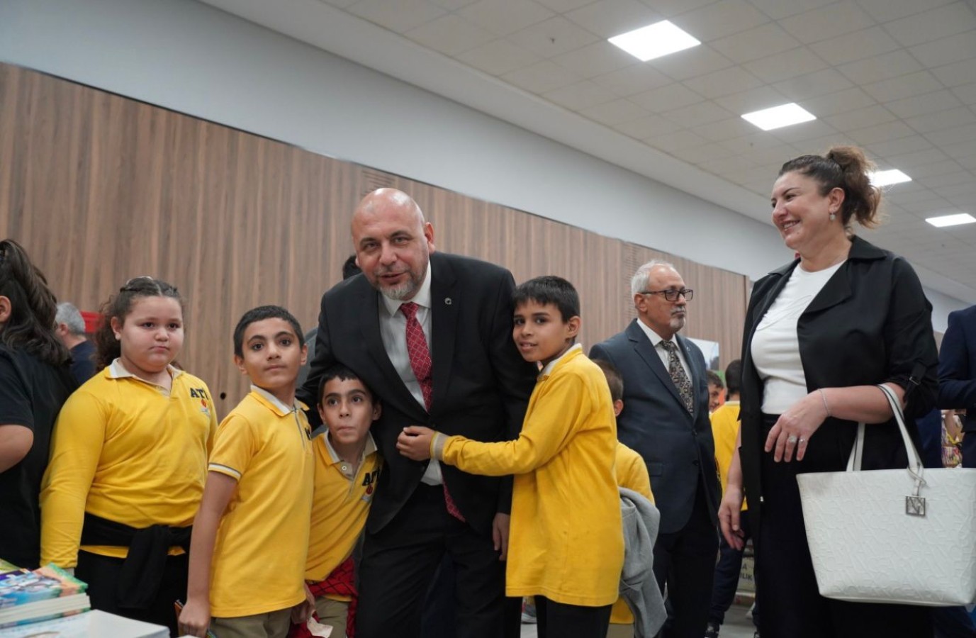 Orhangazi Belediyesi 6. Kitap Günlerinde 13.000 Öğrenci, 25 Yayınevi ve Binlerce Kitapsever Buluşacak