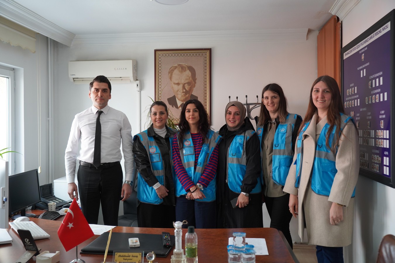 Orhangazi Belediyesi Beyaz Masa – Mavi Yelekliler Ekibi Emniyet Mensuplarını Unutmadı