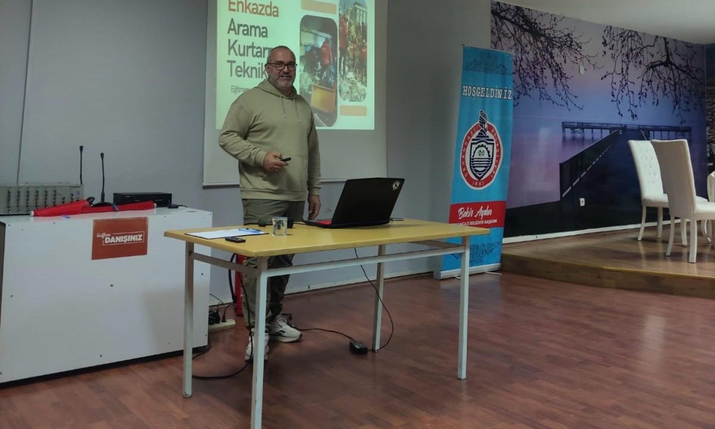 Orhangazi Belediyesi İnsan Kaynakları ve Eğitim Müdürlüğü Eğitim Odaklı Çalışmalarıyla Dikkat Çekti