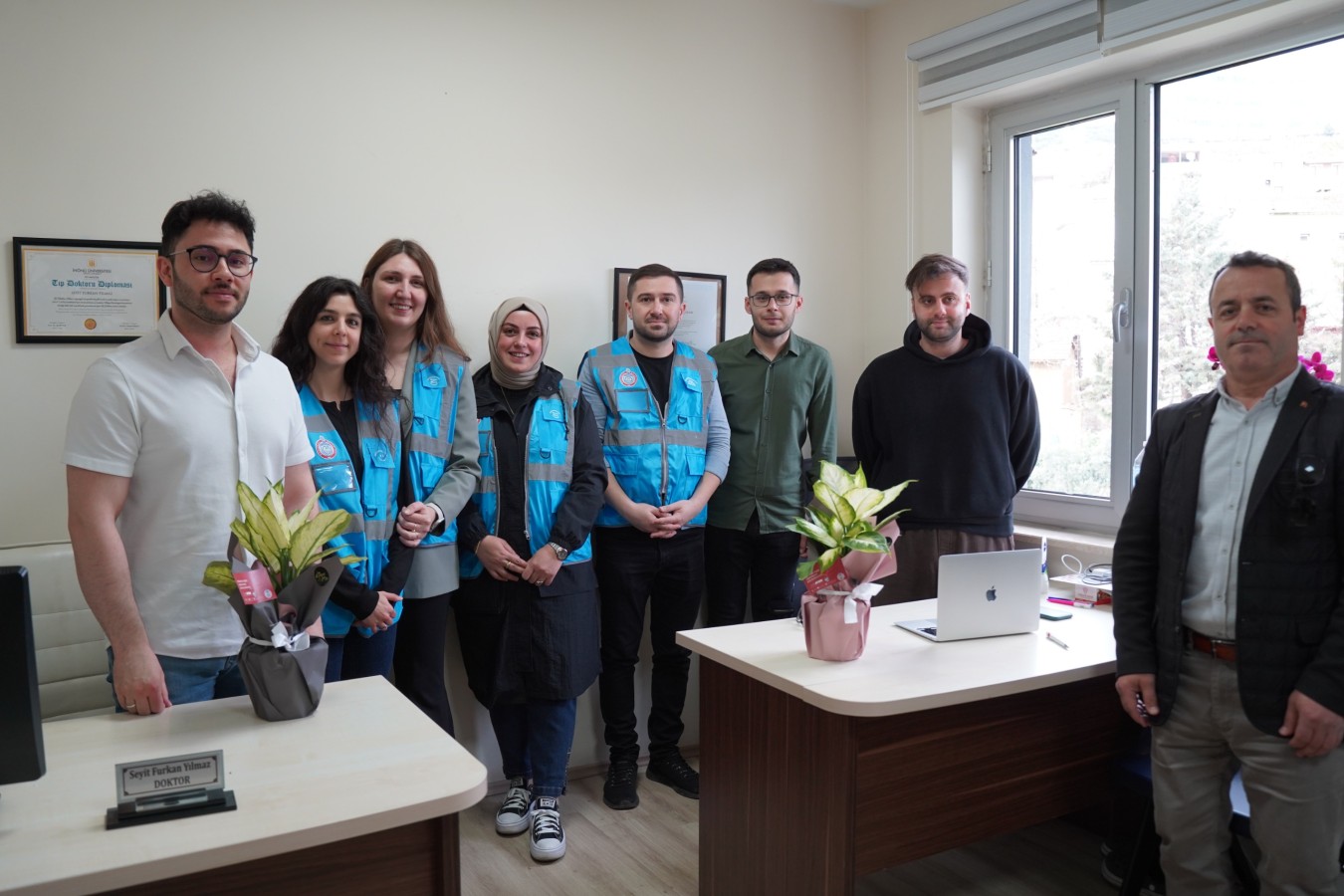 Orhangazi Belediyesi Mavi Yelekliler Ekibi, Tıp Mensupları İçin Sahadaydı