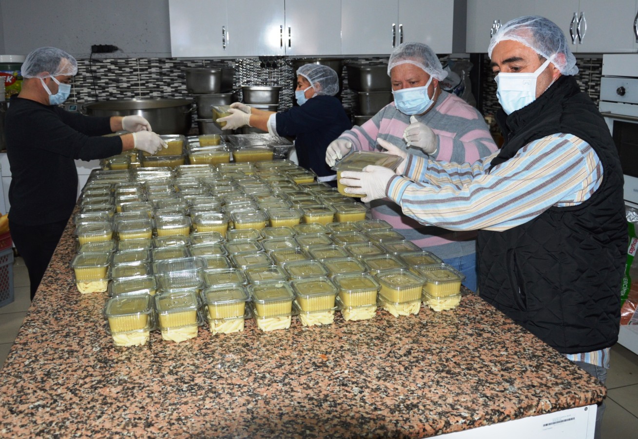 Orhangazi Belediyesi Orhangazi‘ye Gelen Depremzedelere Kucak Açıyor