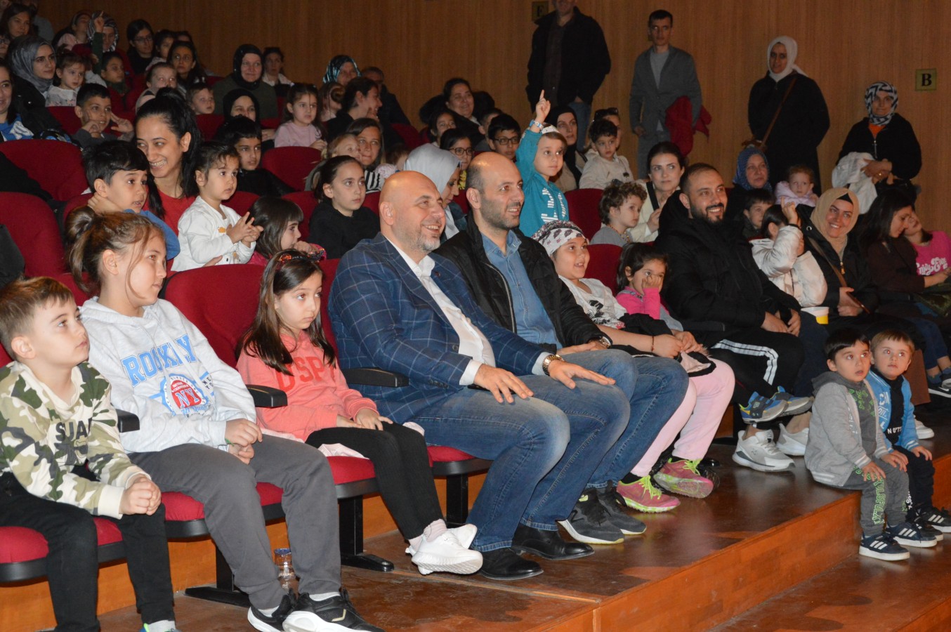 Orhangazi Belediyesi Sosyal Etkinliklerinde Çocukları Unutmadı.