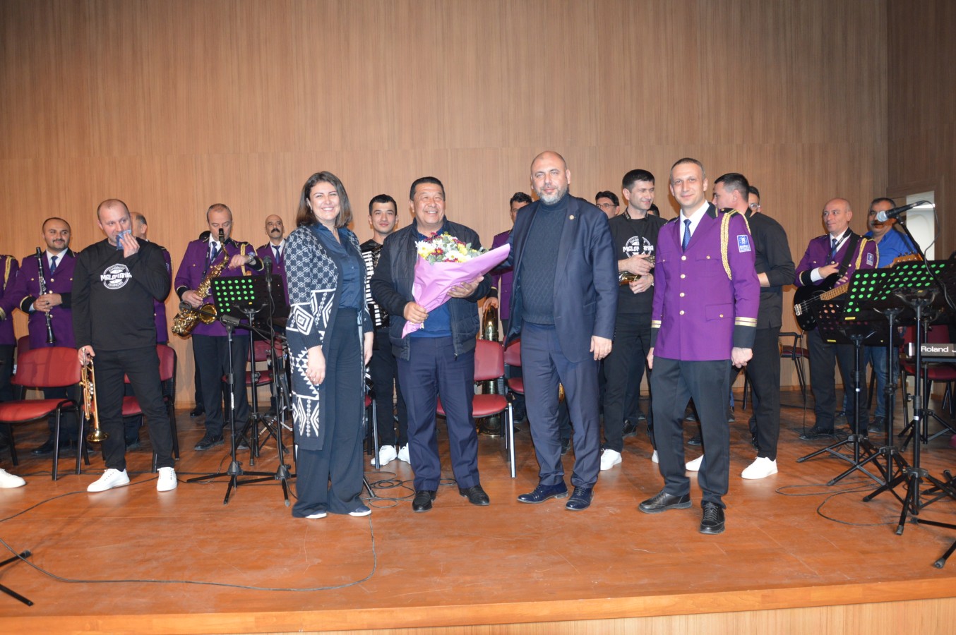 Orhangazi Kültür ve Gençlik Merkezinde Muhteşem Bando Şöleni