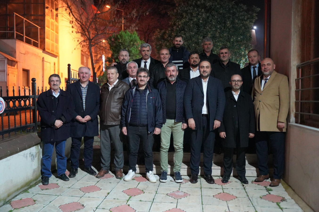 Orhangazi‘de AK Başkanlar Tam Kadro Buluştu: Başkanlar ve İl Delegeleri Bir Arada