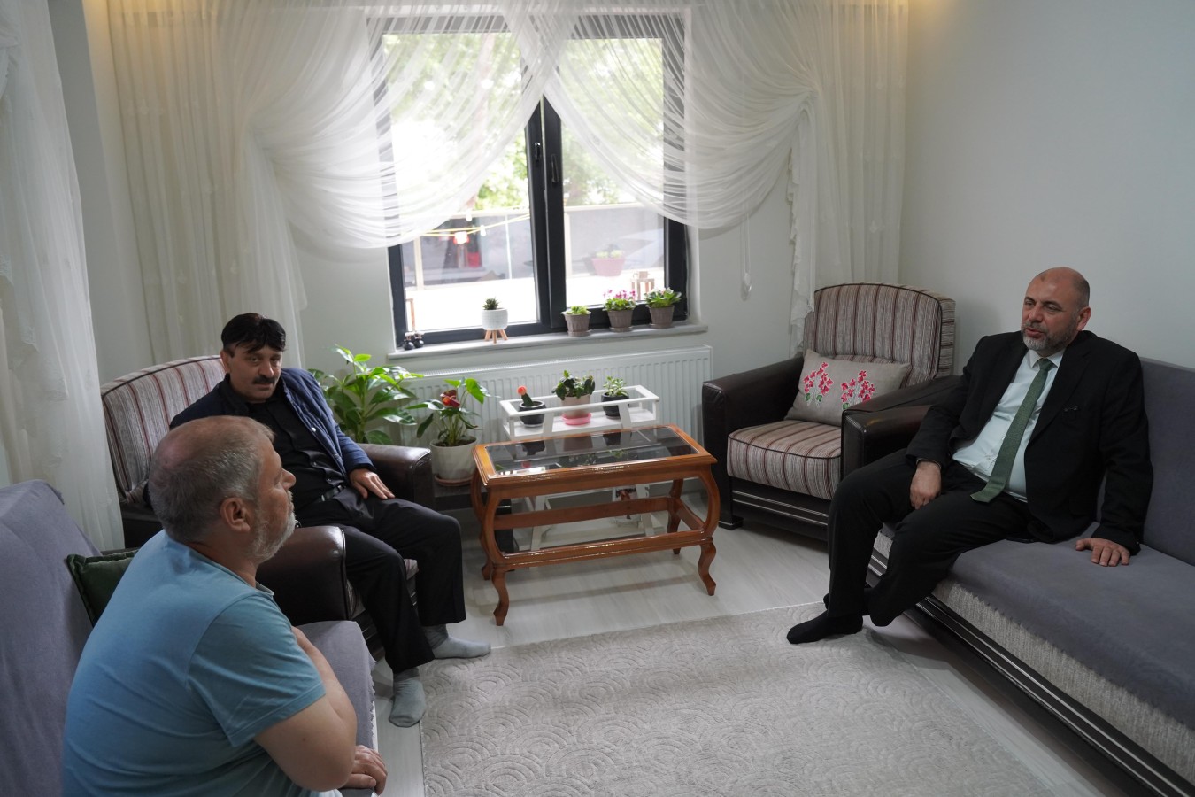 Orhangazi’de Gönüllere Dokunan Ziyaretler