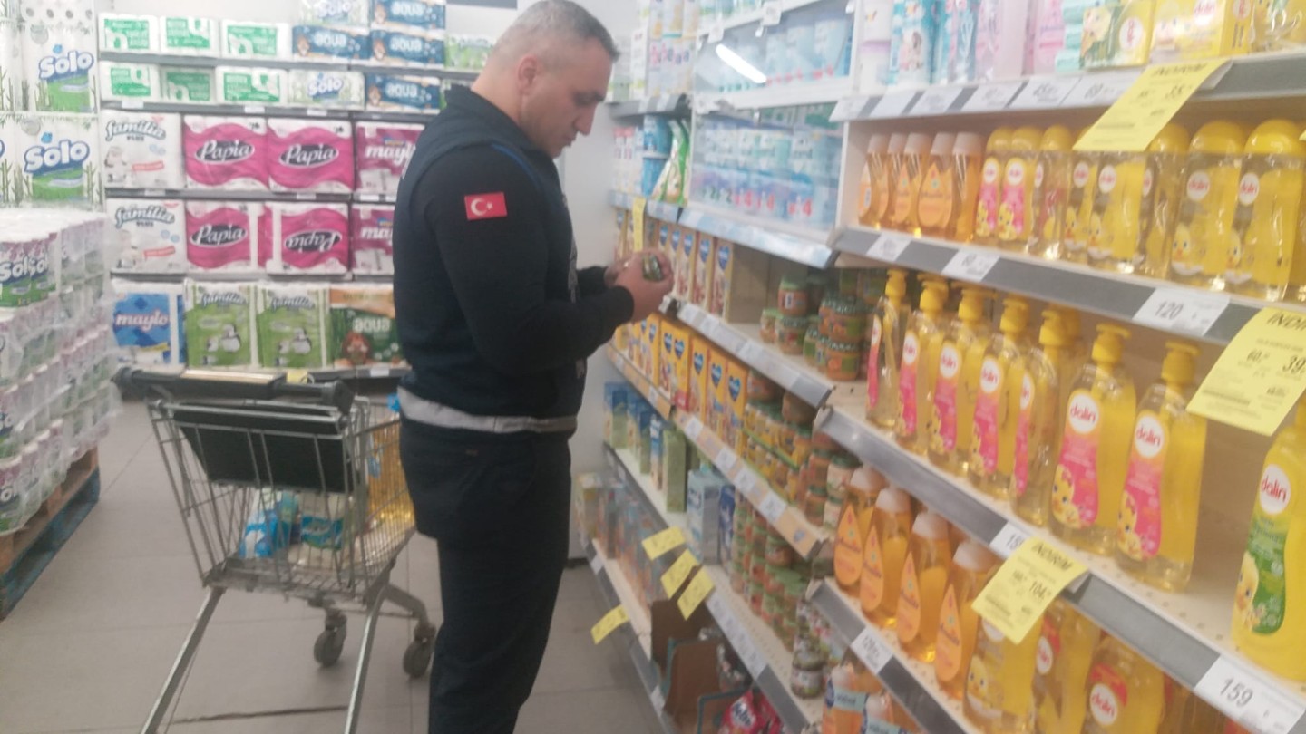 Orhangazi’de Zincir Marketlere Sıkı Denetim