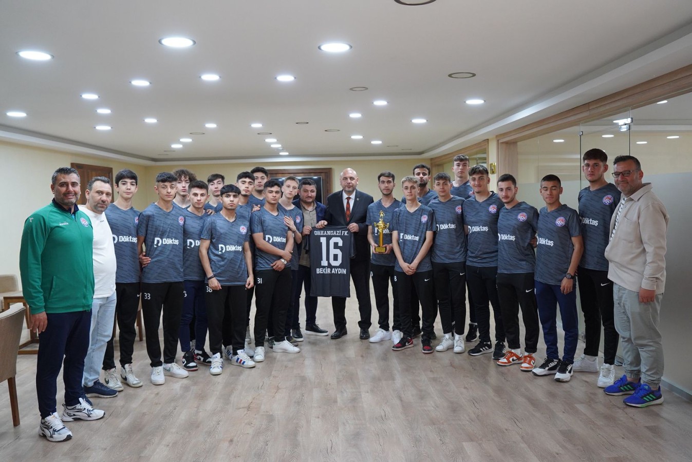 Orhangazi’nin Genç Yıldızları Parlıyor: Türkiye Şampiyonası’na Doğru