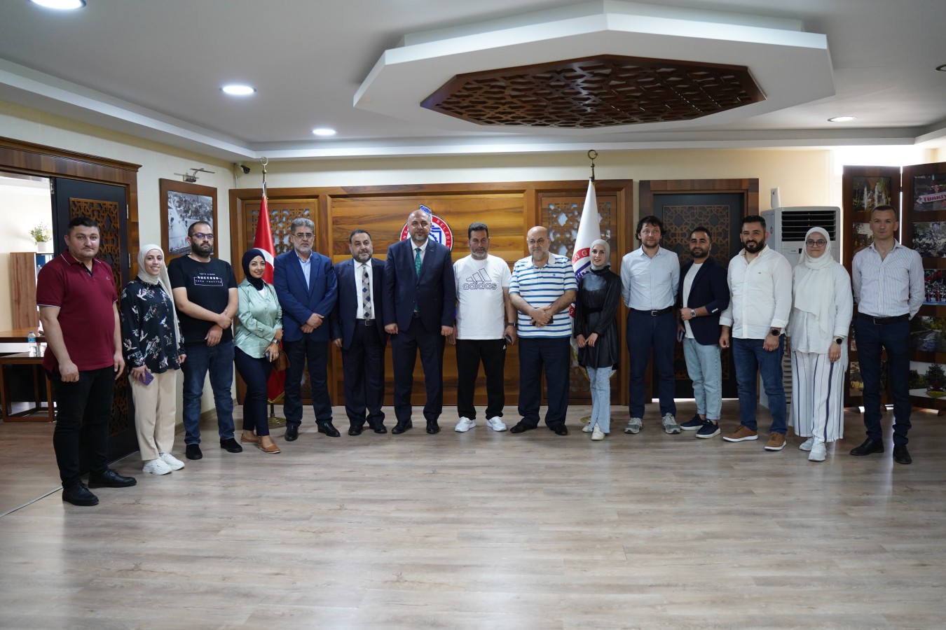 RESLOG Türkiye Proje Lübnan Yöneticileri Başkan Aydın’ı Ziyaret Etti