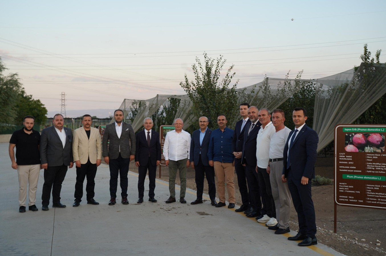 Sanayi ve Teknoloji Bakanı Kacır, Hektaş Fabrikasını Ziyaret Etti