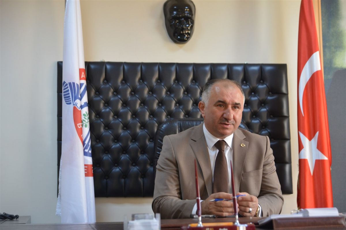 BAŞKAN ÇAĞLAYAN TERÖRÜ LANETLEDİ