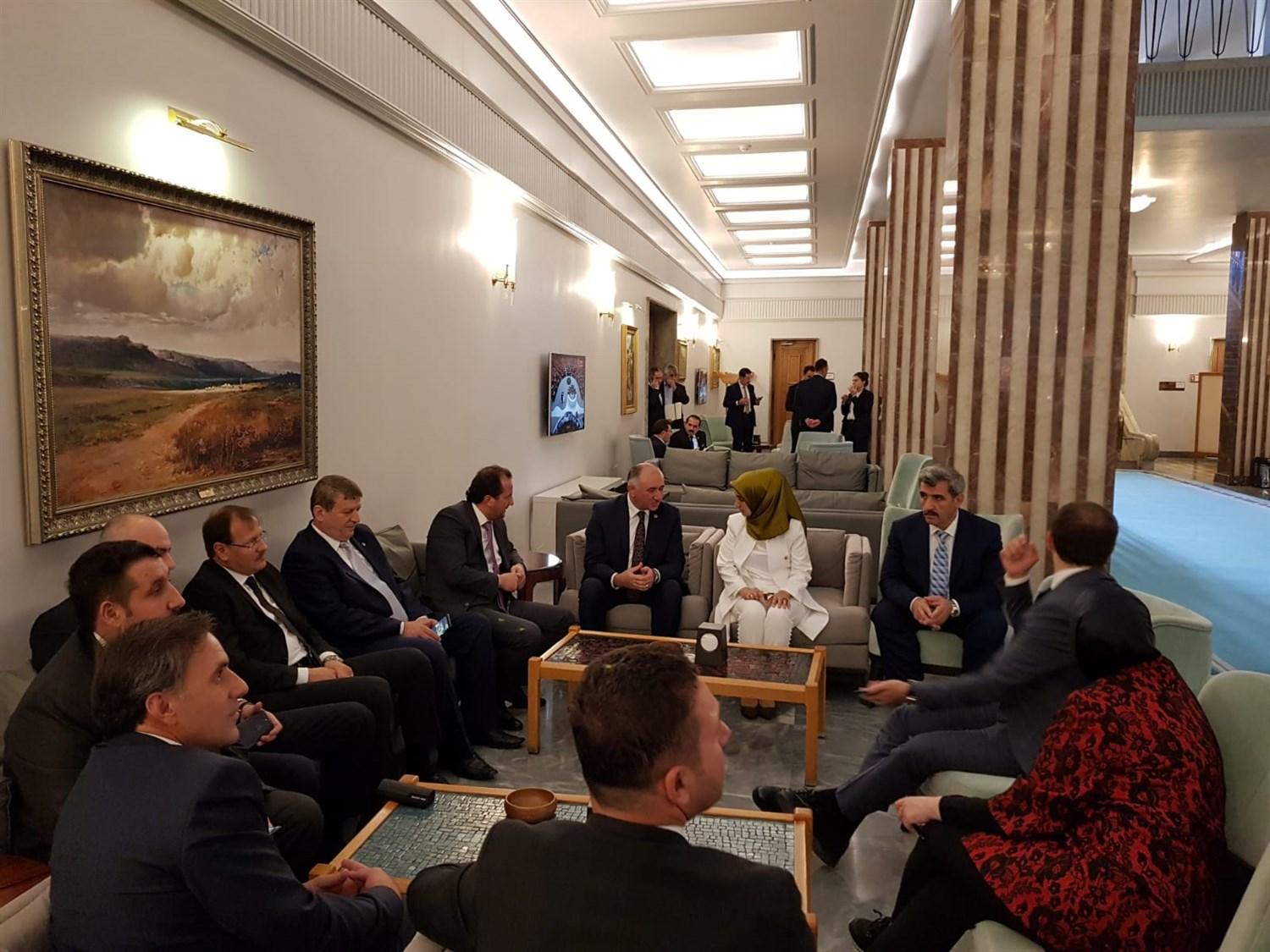 BAŞKAN ÇAĞLAYAN TBMM’DE BURSA MİLLETVEKİLLERİ İLE BİR ARAYA GELDİ 