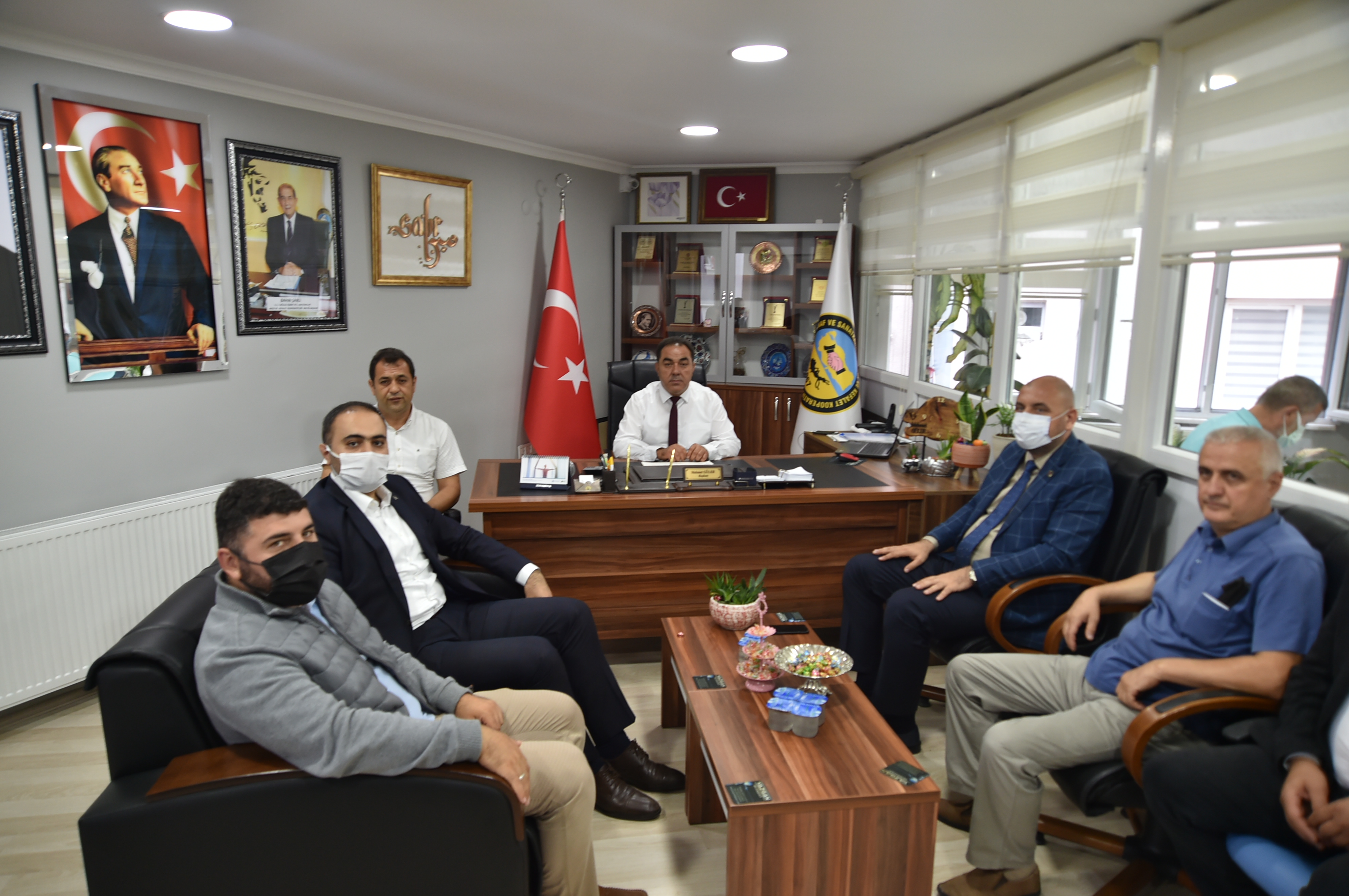 ESNAF KEFALET BAŞKANINA HAYIRLI OLSUN ZİYARETİ