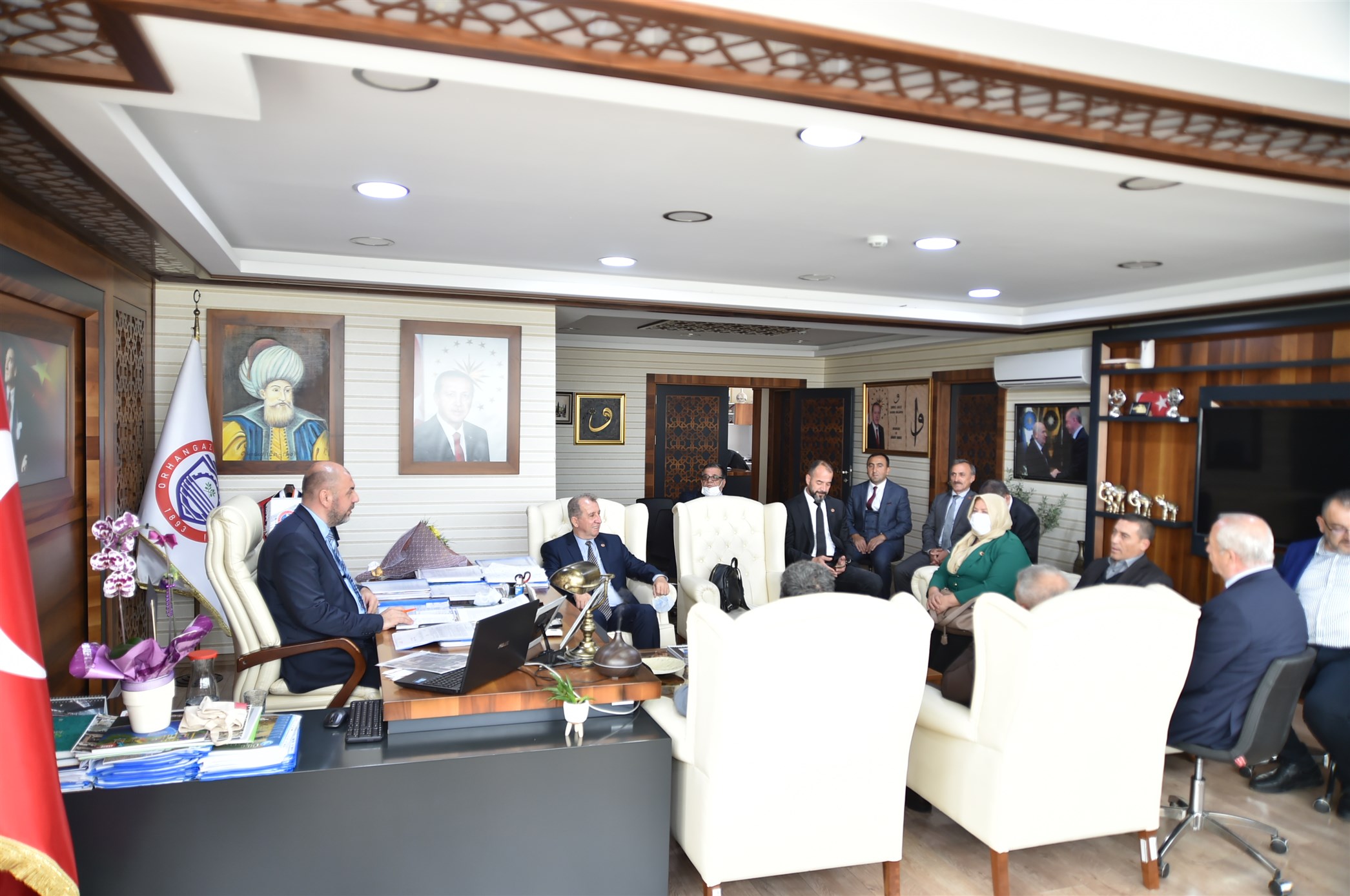 MUHTARLAR BAŞKAN AYDIN’I ZİYARET ETTİ