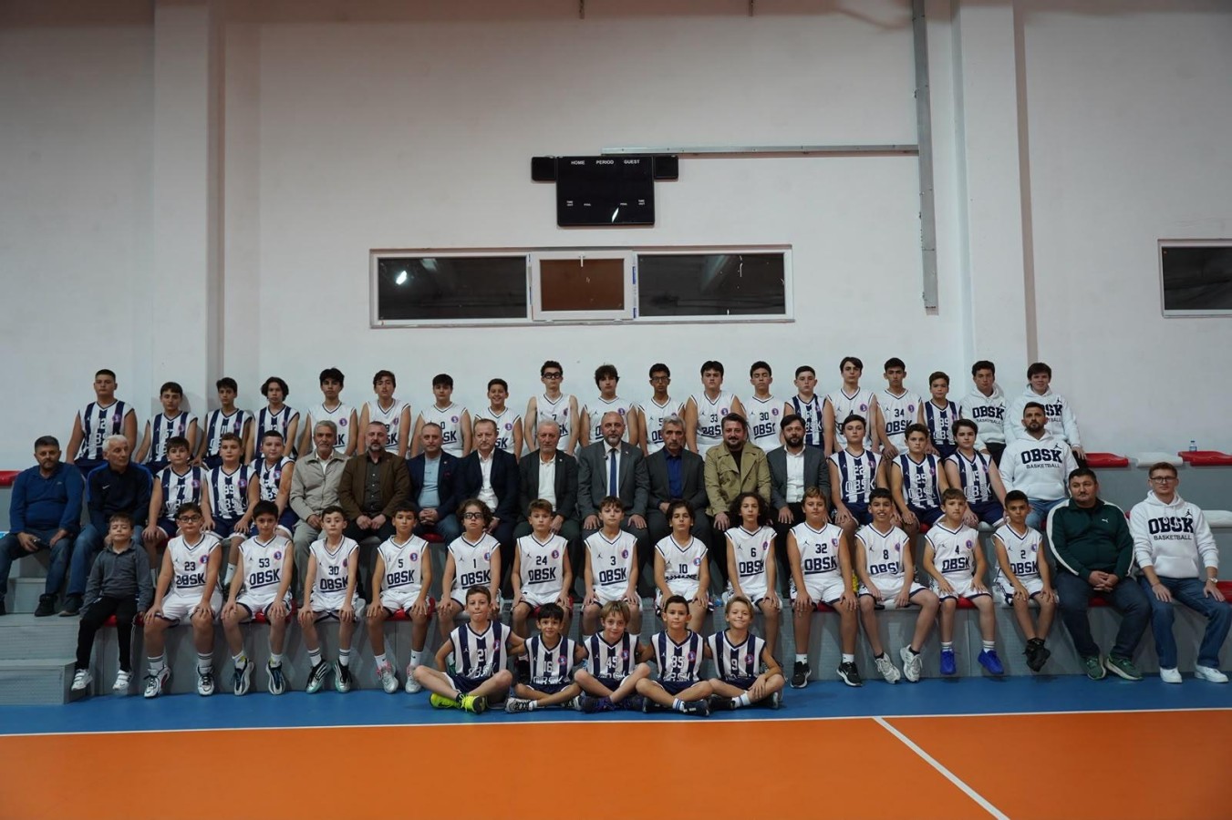 Başkan Aydın’dan Genç Basketbolculara Destek