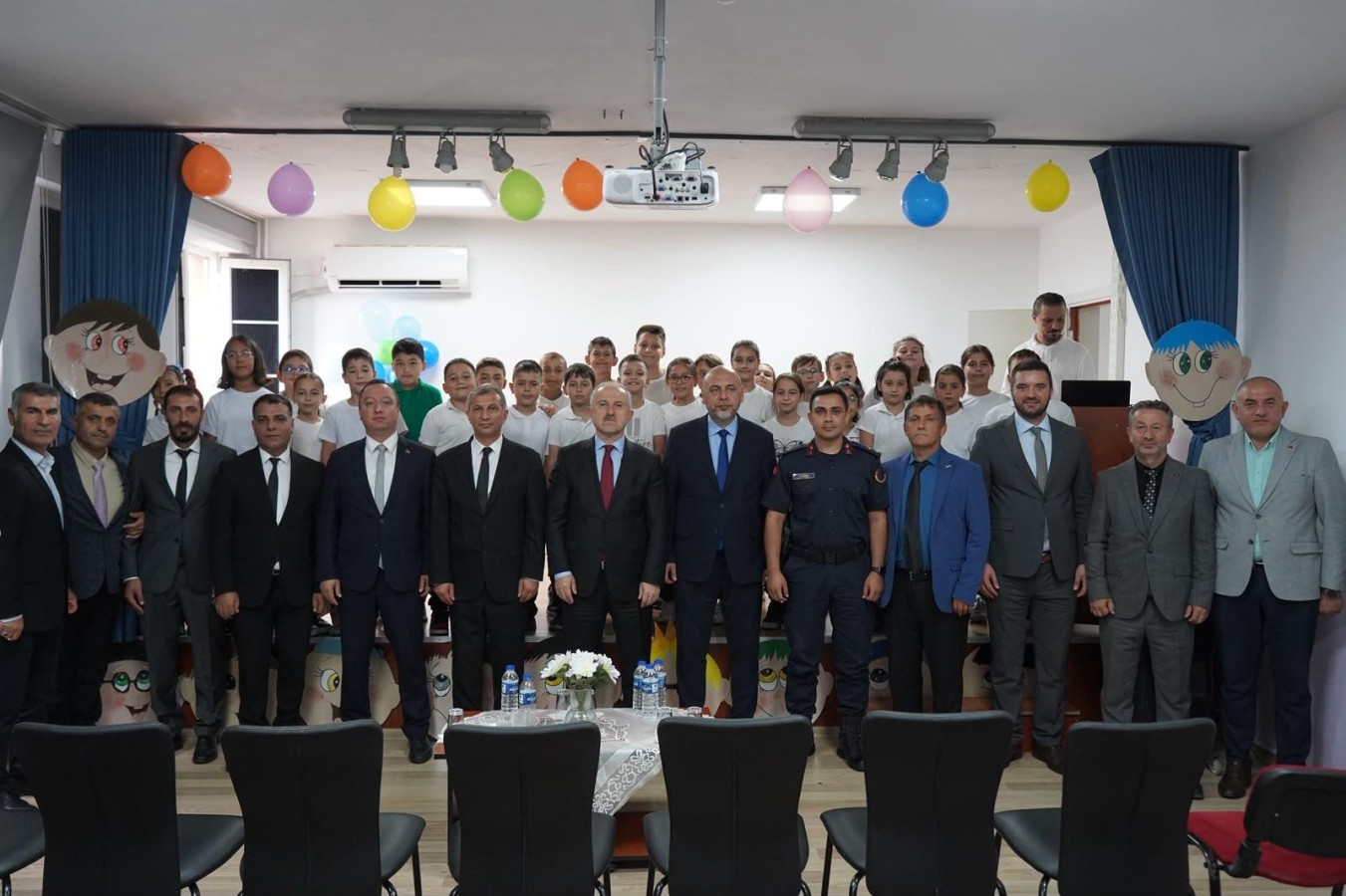 Belediye Başkanı Aydın İlköğretim Haftası Kutlamalarına Katıldı