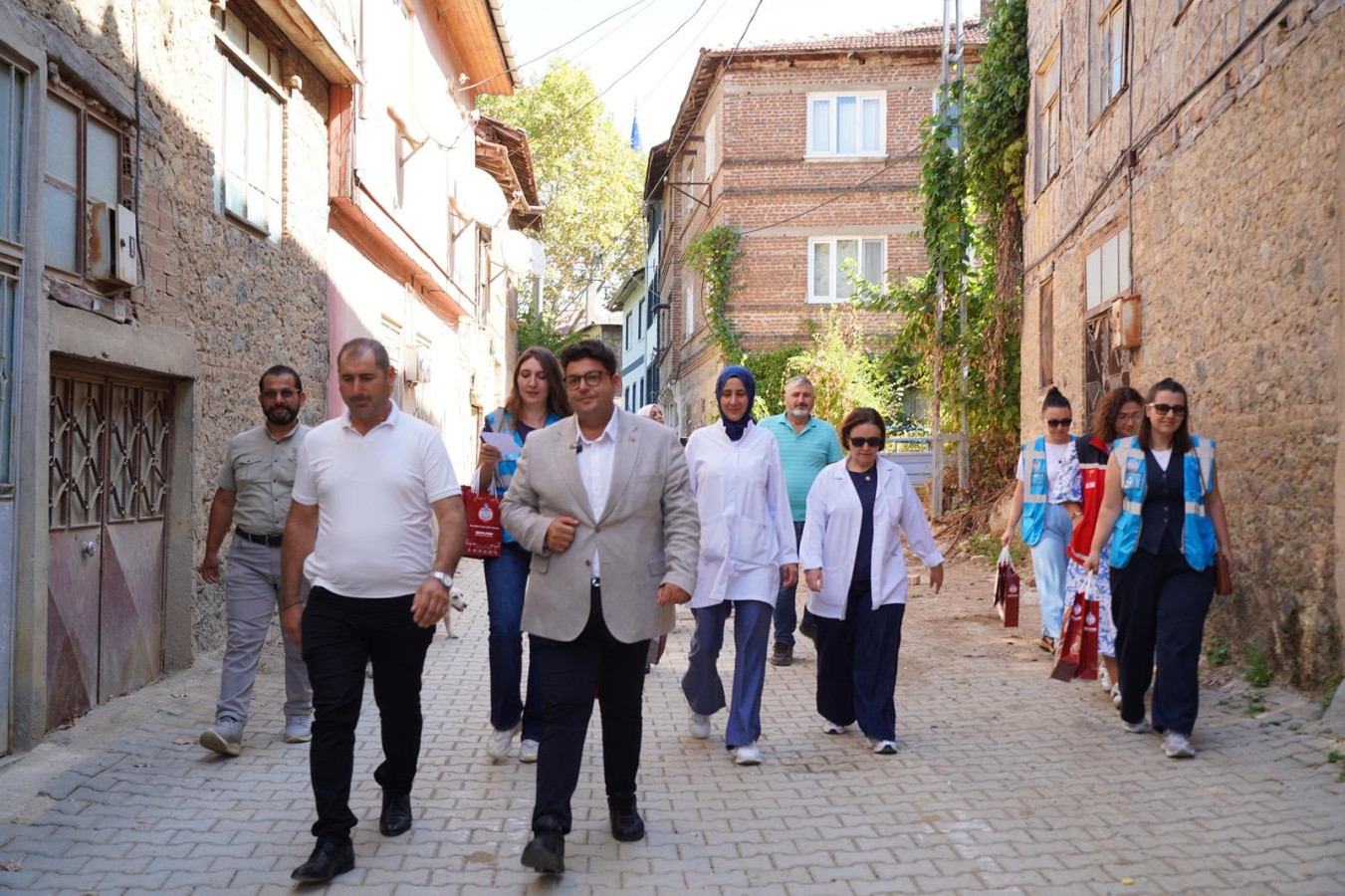 BüyükAile’nin Yeni Durağı Karsak Mahallesi Oldu