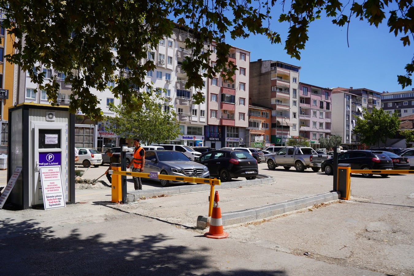 Merkez Otopark, Orhangazi Belediyesi tarafından hizmet vermeye başladı