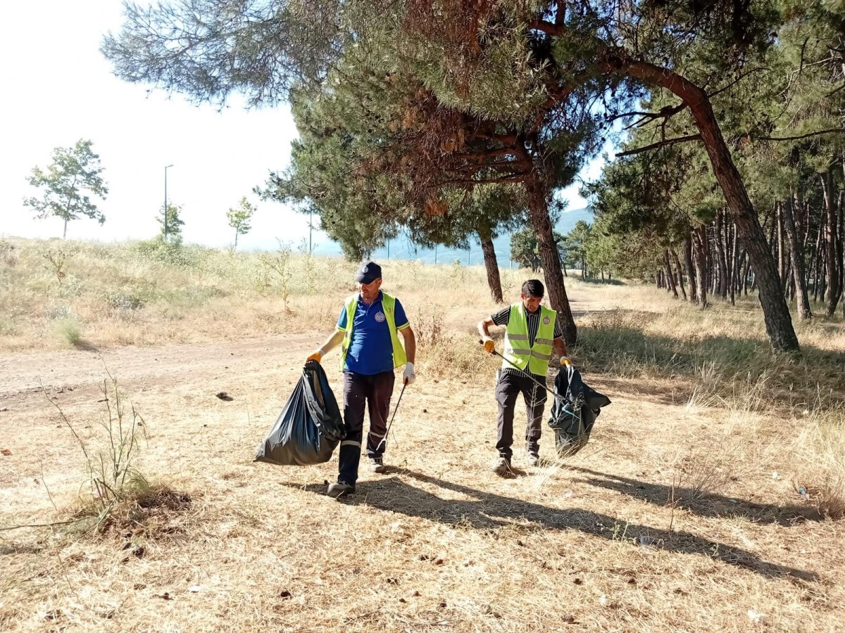 Orhangazi’de Yangın Riskine Karşı Kapsamlı Temizlik Çalışması